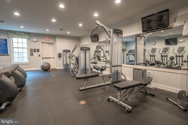 1 JASMINE CT, Malvern, PA 19355