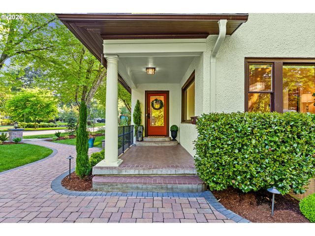 3333 Se CRYSTAL SPRINGS Blvd, Portland, OR 97202
