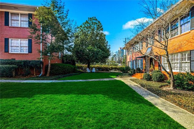 3694 Peachtree NE Road A4, Atlanta, GA 30319