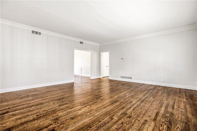 3694 Peachtree NE Road A4, Atlanta, GA 30319