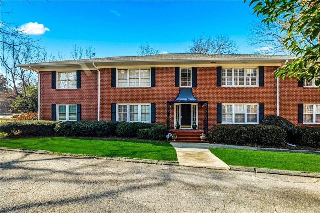 3694 Peachtree NE Road A4, Atlanta, GA 30319