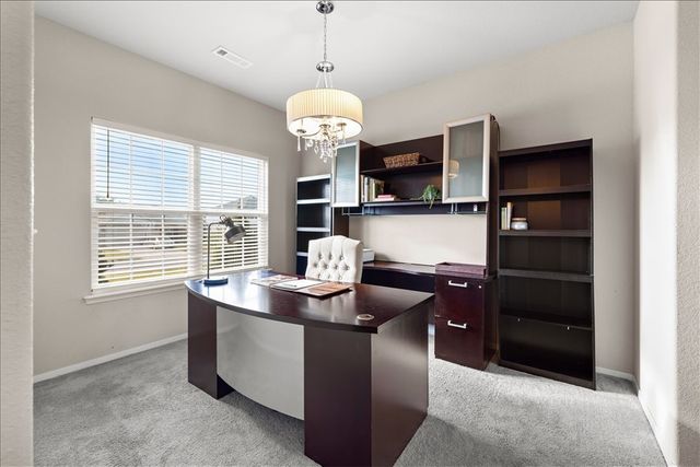 901 Loudon Drive, Bentonville, AR 72712