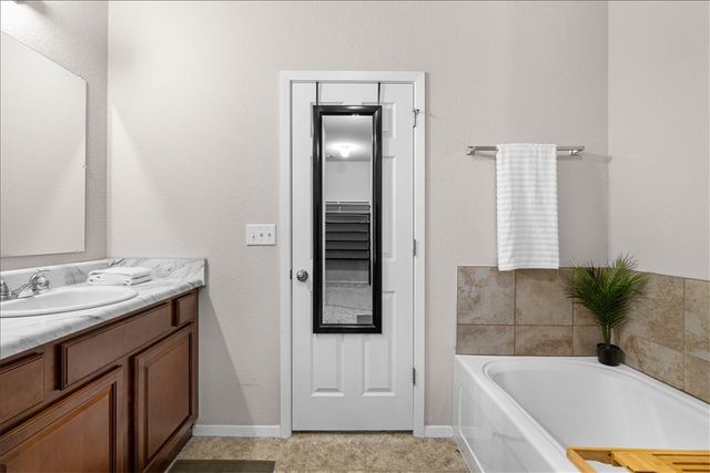 901 Loudon Drive, Bentonville, AR 72712