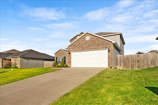 901 Loudon Drive, Bentonville, AR 72712