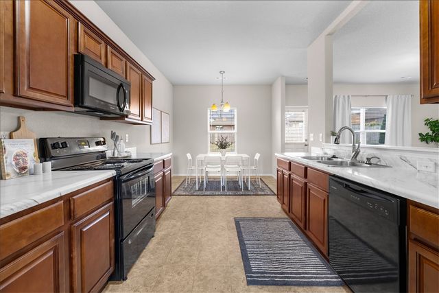 901 Loudon Drive, Bentonville, AR 72712