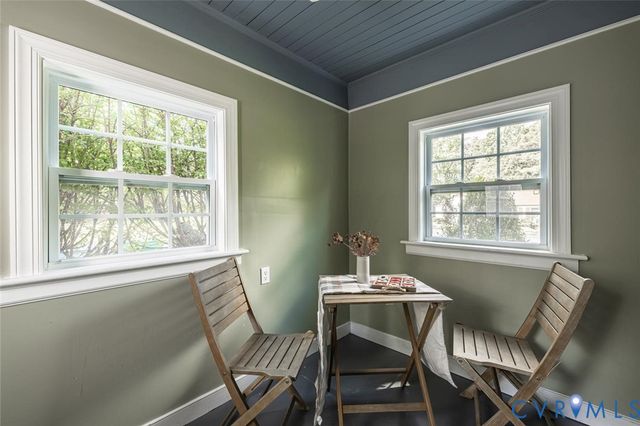 1211 Hollins Rd, Henrico, VA 23229