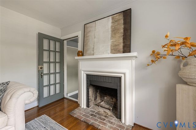 1211 Hollins Rd, Henrico, VA 23229