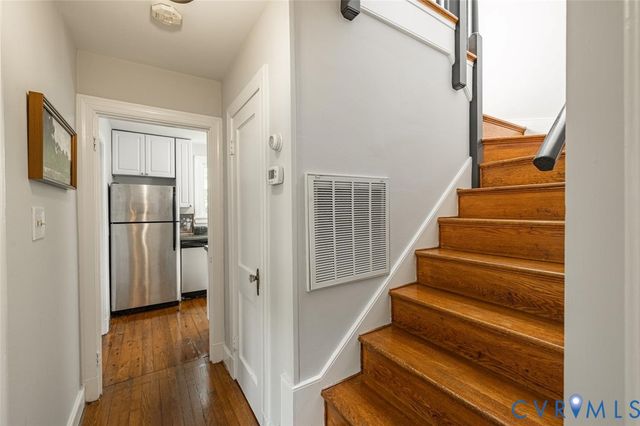 1211 Hollins Rd, Henrico, VA 23229