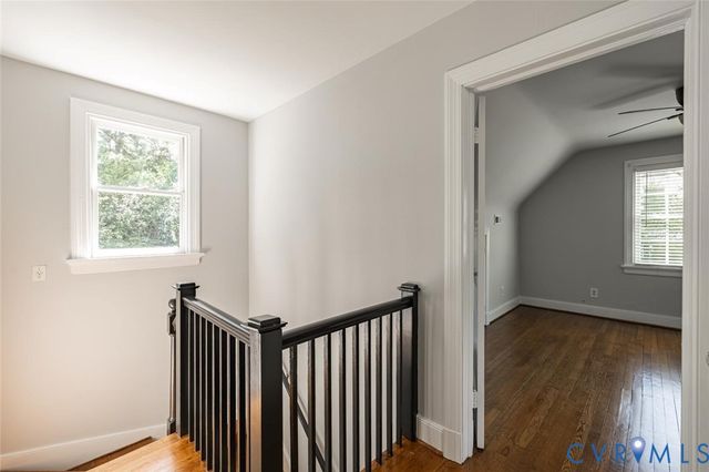 1211 Hollins Rd, Henrico, VA 23229