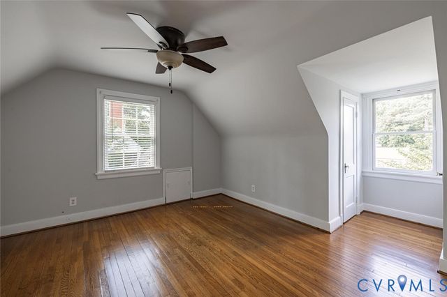1211 Hollins Rd, Henrico, VA 23229
