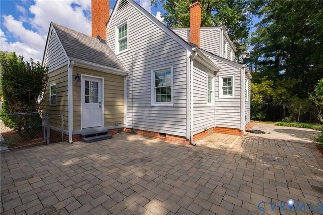 1211 Hollins Rd, Henrico, VA 23229