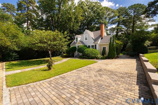 1211 Hollins Rd, Henrico, VA 23229