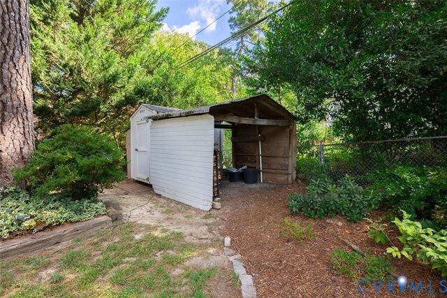 1211 Hollins Rd, Henrico, VA 23229