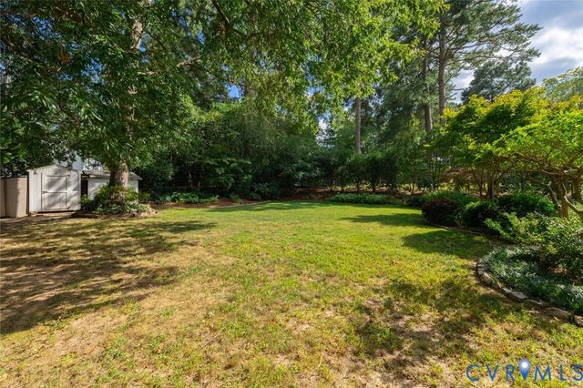 1211 Hollins Rd, Henrico, VA 23229