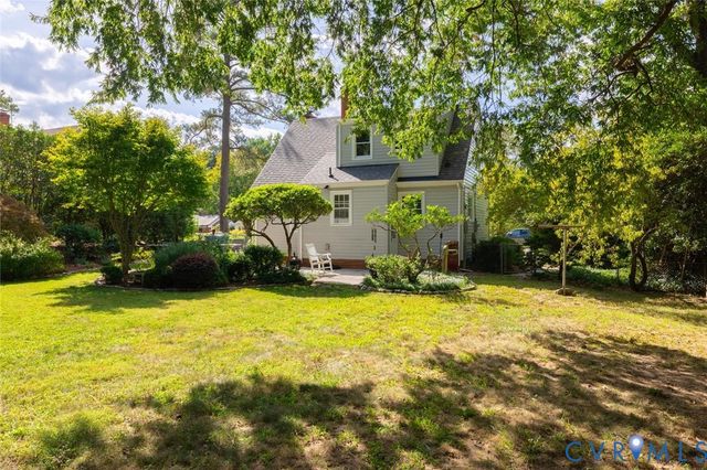 1211 Hollins Rd, Henrico, VA 23229