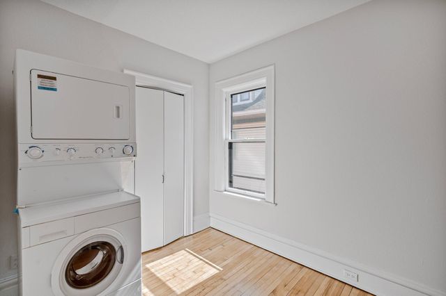 2112 Emerson Avenue S 3, Minneapolis, MN 55405