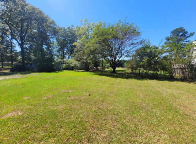 2046 Highway 425, Monticello, AR 71655