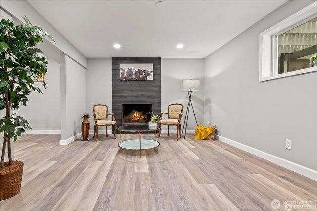 842 S 143rd Place, Burien, WA 98168