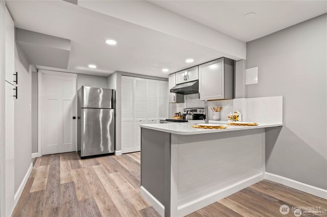 842 S 143rd Place, Burien, WA 98168