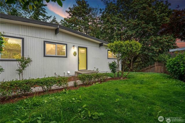 842 S 143rd Place, Burien, WA 98168