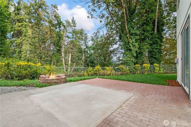 842 S 143rd Place, Burien, WA 98168