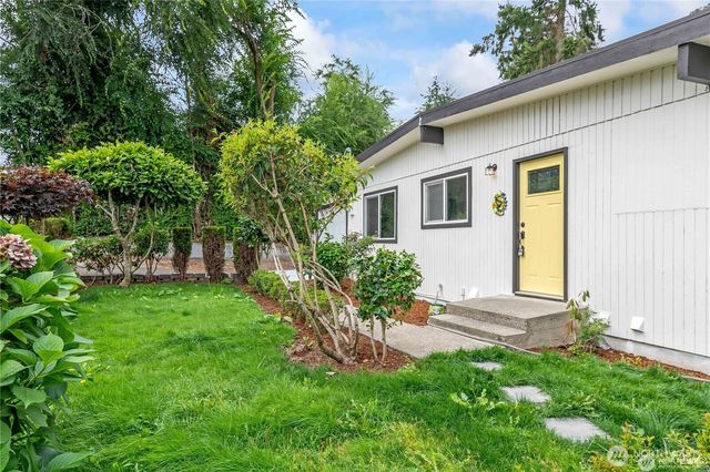 842 S 143rd Place, Burien, WA 98168