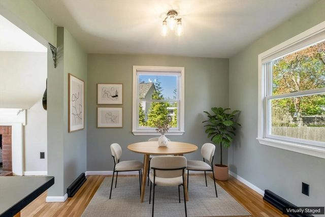 196 Center St, Groveland, MA 01834