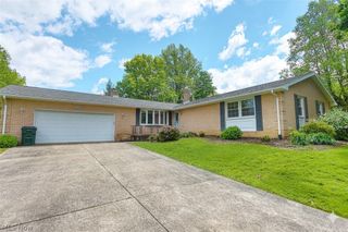 1740 Washington Boulevard, Louisville, OH 44641