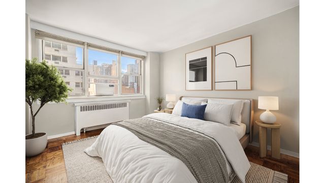 240 E 35th St Apt 9B, New York City, NY 10016