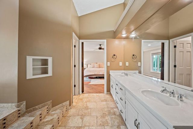 12304 Nieman Road, Overland Park, KS 66213