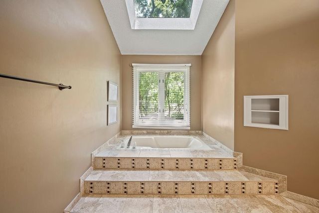 12304 Nieman Road, Overland Park, KS 66213