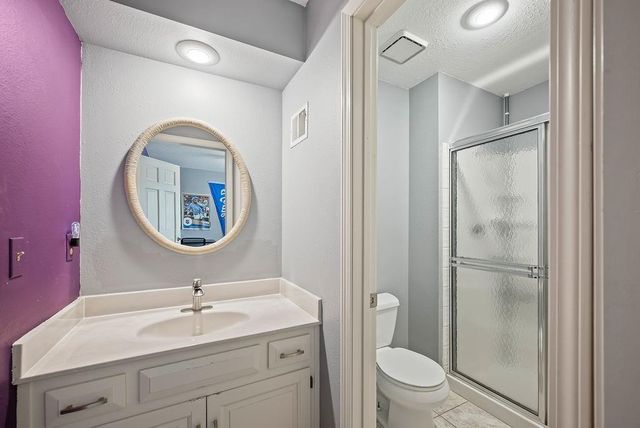 12304 Nieman Road, Overland Park, KS 66213