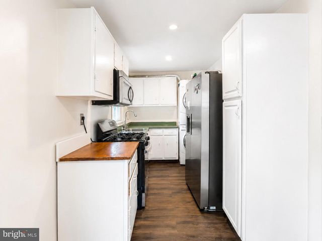 6806 BEACON PL, Riverdale, MD 20737