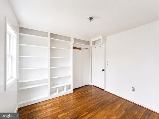 6806 BEACON PL, Riverdale, MD 20737