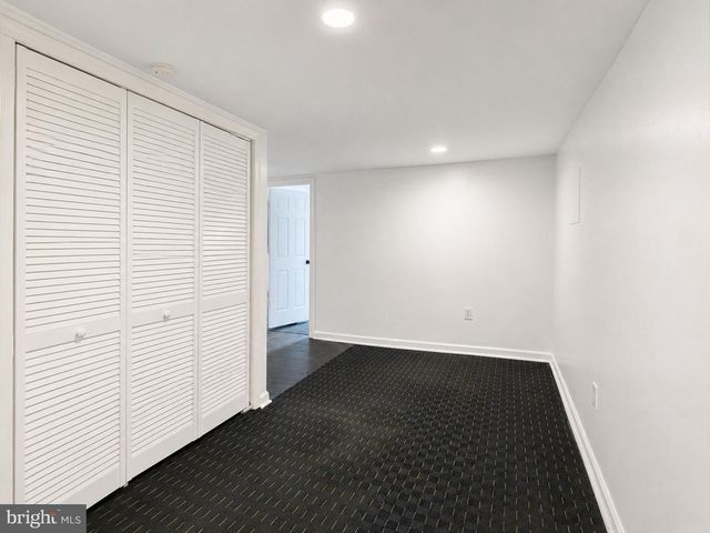 6806 BEACON PL, Riverdale, MD 20737