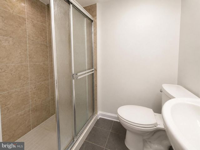 6806 BEACON PL, Riverdale, MD 20737