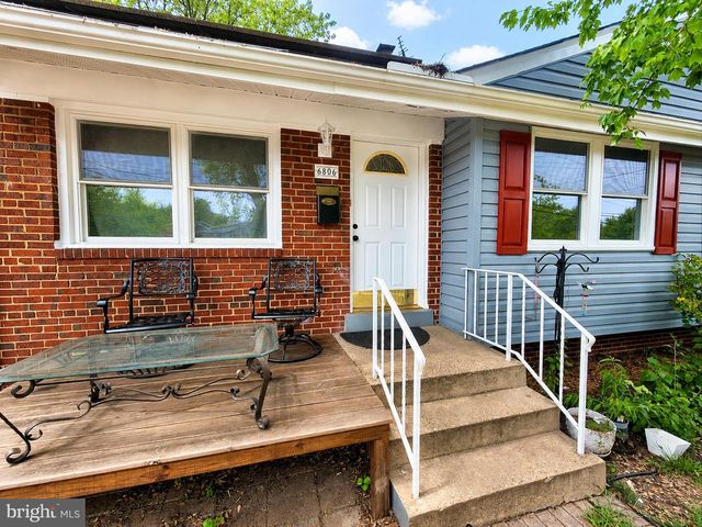 6806 BEACON PL, Riverdale, MD 20737