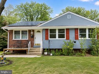 6806 BEACON PL, Riverdale, MD 20737