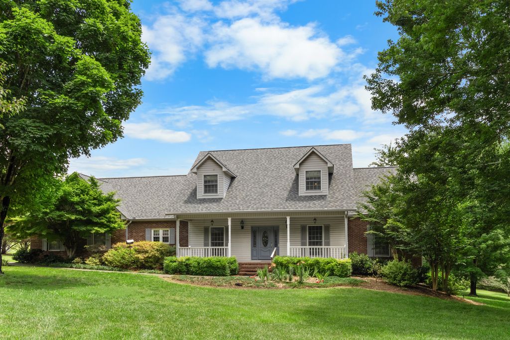 518 Heritage Drive, Ringgold, GA 30736