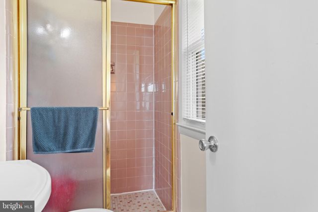 6213 THOMAS DR, Springfield, VA 22150