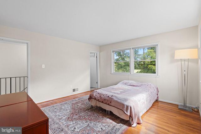 6213 THOMAS DR, Springfield, VA 22150