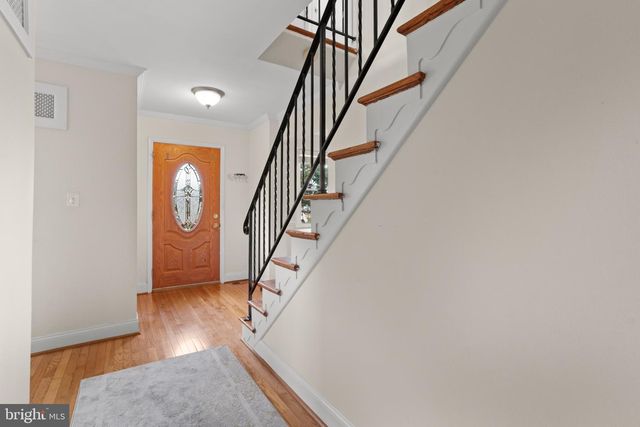 6213 THOMAS DR, Springfield, VA 22150
