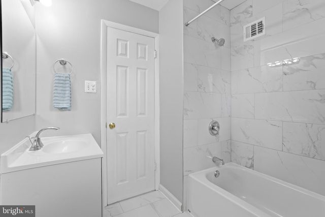 6213 THOMAS DR, Springfield, VA 22150