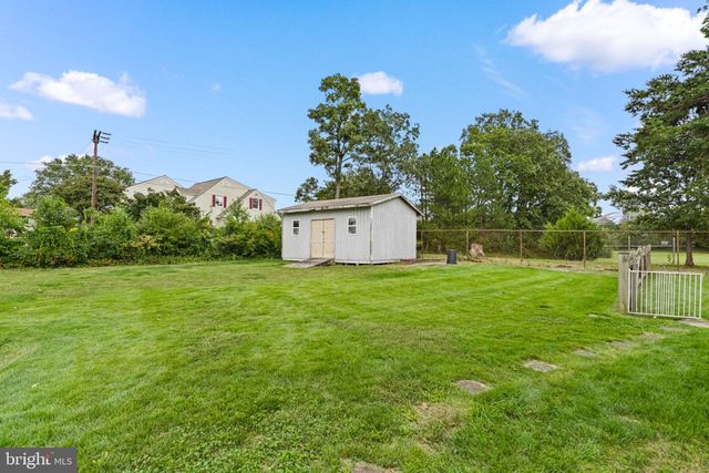 6213 THOMAS DR, Springfield, VA 22150