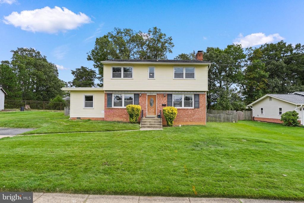 6213 THOMAS DR, Springfield, VA 22150