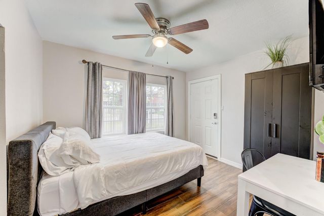 2720 Truxillo Street 1, Houston, TX 77004