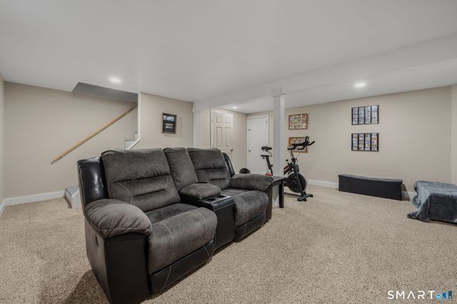 81 East Pattagansett Road 24, East Lyme, CT 06357