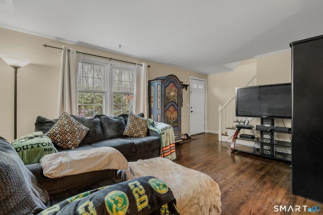 81 East Pattagansett Road 24, East Lyme, CT 06357