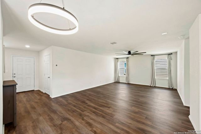 6322 Silver Pegasus, San Antonio, TX 78218