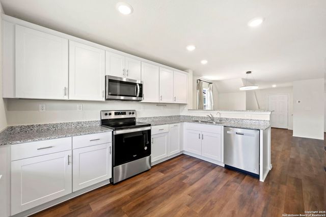 6322 Silver Pegasus, San Antonio, TX 78218